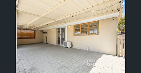 Fantastic Location & Move-In Ready! - Photo 5