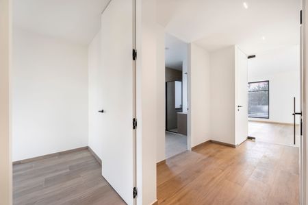 Te huur: exclusieve penthouse in Mariaburg-Brasschaat - Photo 2