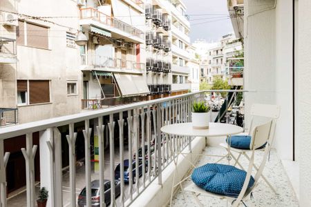 Divine 1BR Apartment near the Acropolis museum - Photo 5