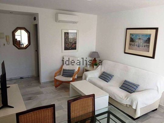 Alquiler de piso en Novo Sancti Petri - Foto 1