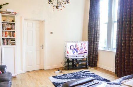 2 Bedrooms Otley Road - Photo 4