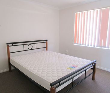 5/12 Hanbury Street, Kalgoorlie - Photo 2