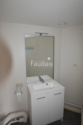 Location Appartement 1 pièce 29m² ST LO 50000 - Photo 1
