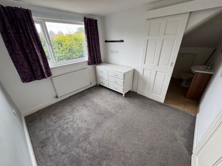 3 Bedroom Semi-Detached Dormer Bungalow - Photo 4