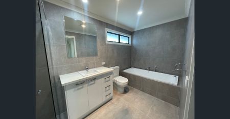 Townhouse in Excellent Location - Photo 5