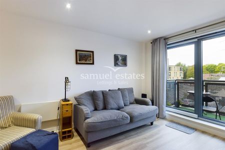 1 bedroom flat to rent - Photo 4