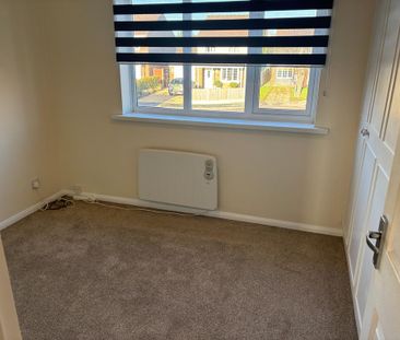 2 bedroom semi-detached house to rent - Photo 3