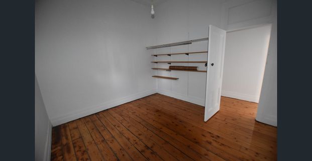 Charming inner-city living in leafy Carlton North - Photo 1