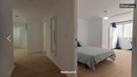 Carrer de Troia, Valencia, Valencian Community 46007 - Photo 2