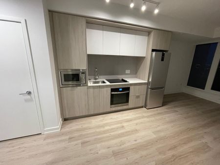 For Lease - 395 Square One Drive Unit# 4012, Mississauga, Ontario - Photo 3