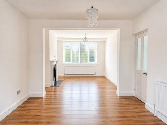 3 bedroom semi-detached house to rent - Photo 1