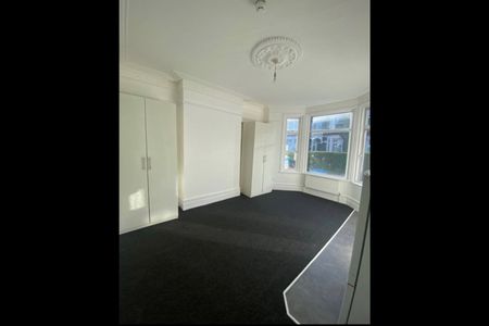 Bedsit, Springwell Avenue, NW10 - Photo 2