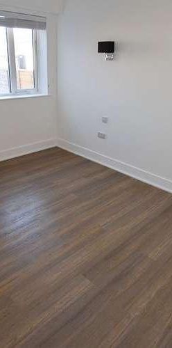 |ref: |, Victoria Road, Netley Abbey, SO31 - Photo 1