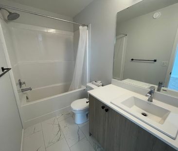 New 2-Storey 3-bed 2.5-Bath Upper Suite in Edgemont - Photo 4