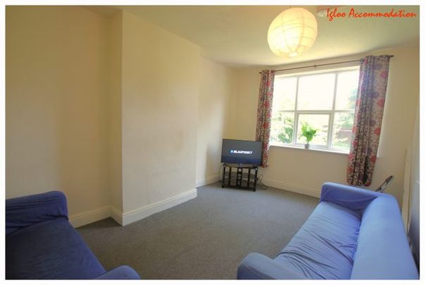 235 Cemetery Road, Sharrow - Photo 1