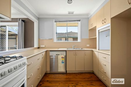 3 Bedroom family home - Photo 2