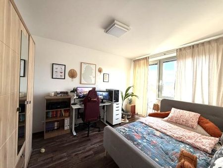 Helle Singlewohnung im fünften und letzten Liftstock mit südseitigem Balkon - Photo 2