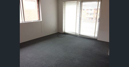 MODERN UNIT - SECOND FLOOR - Photo 4