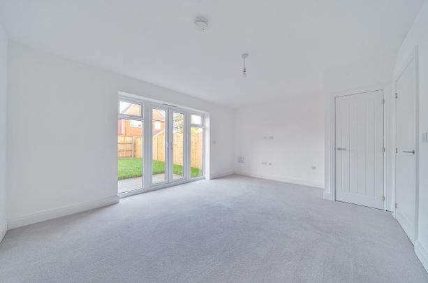 2 bedroom semi-detached house to rent - Photo 1