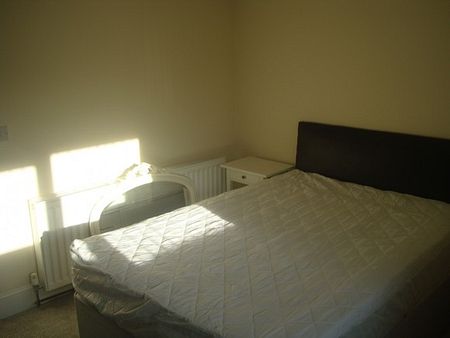 1 Bed Self contained - Student flat Fallowfield Manchester - Photo 5