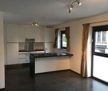 Appartement te huur - Foto 2
