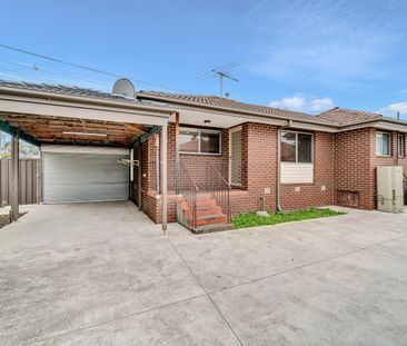 Cosy Family Home With A Large Backyard - Photo 1