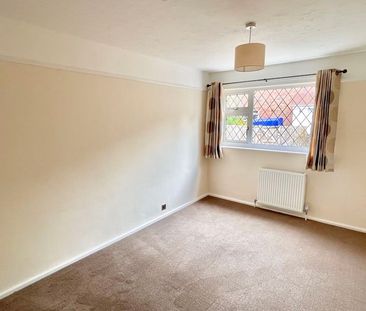 Bromfield Road, Redditch - Photo 1