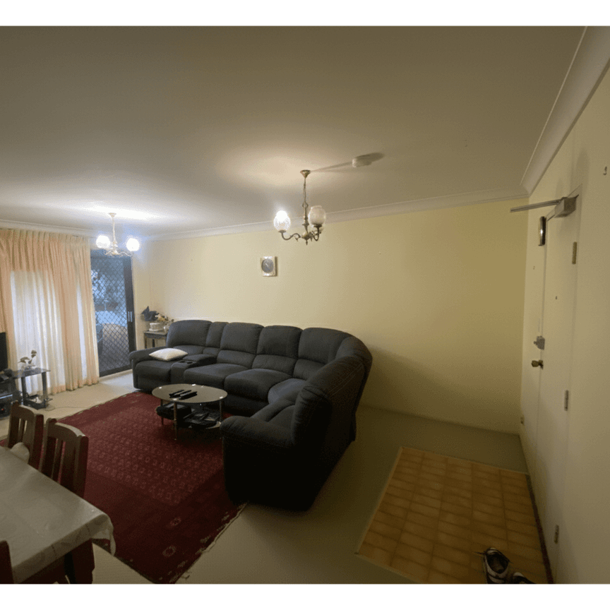 2 Bedroom Apartment in Convenient North Parramatta Location - Photo 1