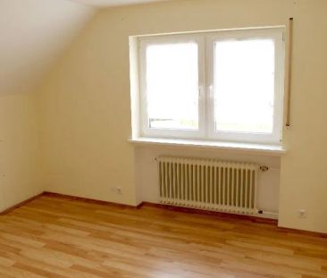 Perfekt für Paare: Helle & moderne Etagenwohnung mit Balkon & Einba... - Foto 1