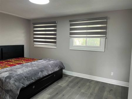 For Lease - 33 Mackay Street, Brampton, Ontario - Photo 2