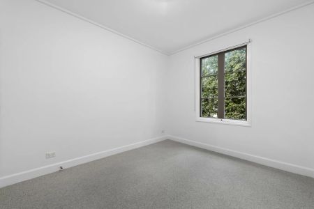 Tranquil Garden Retreat on the Edge of the CBD - Photo 2