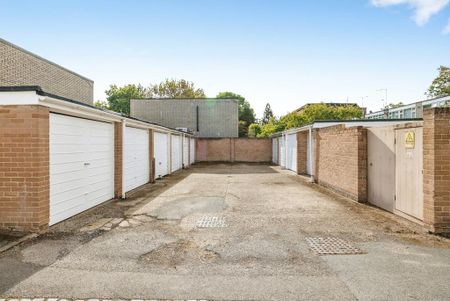 3 bedroom terraced house to rent - Photo 4