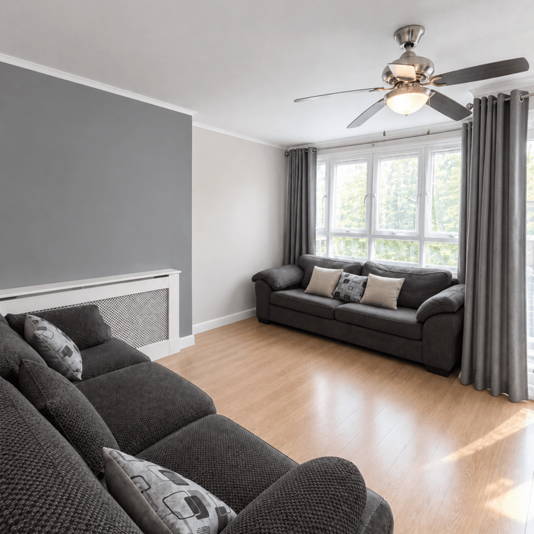 3 bedroom flat to rent - Photo 1