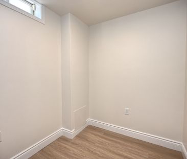 For Lease - 3148 Velmar Drive Unit# Basement, Mississauga, Ontario - Photo 2