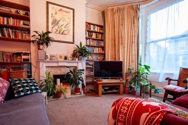 3 bedroom terraced house to rent - Photo 1