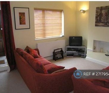 2 bedroom terraced house to rent - Photo 4