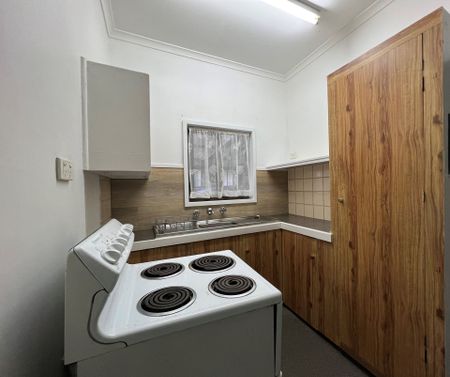 Cosy two bedroom home - Photo 3