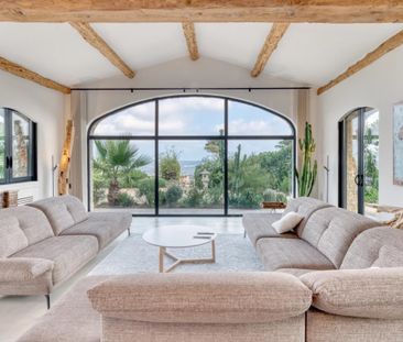 Cap d'Antibes – location longue durée – Villa 4 suites & studio ind... - Photo 3