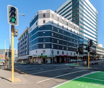 Inner City Living in quiet Studio Apartment - Photo 1