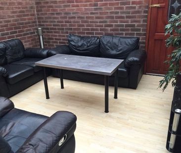 Room in a Shared House, Banff Road, M14 - Photo 1