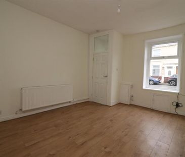 2 bedroom House To Let - Photo 1