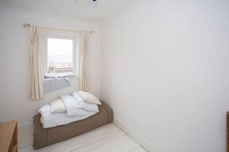 Available unfurnished from 15/06/2026 - Photo 5