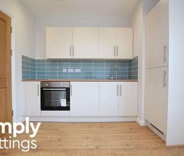 Winchester Road, Worthing, BN11 - Photo 1