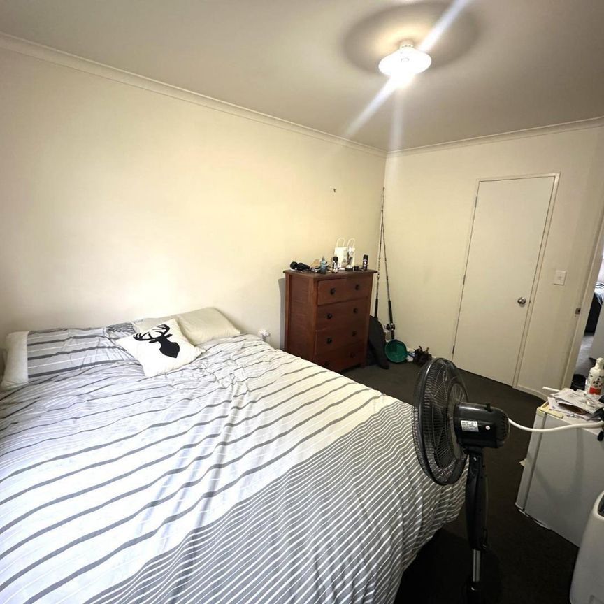 Central and convenient - six-bedroom student ... - Photo 1