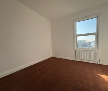 Mason Road, Foleshill - Photo 2