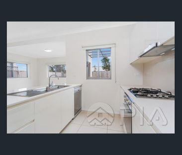 52 Mundowey Entrance, Villawood, NSW 2163 - Photo 6