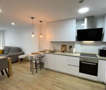 Piso de alquiler en Calle Mariano Soler Olmos, El Raval - Portes En... - Photo 4