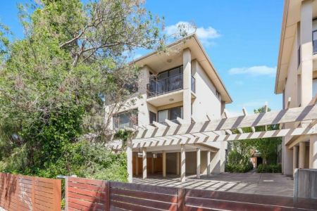 In the Heart of Caulfield - Photo 3