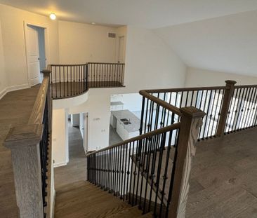 For Lease - 15 East Vista Terrace, Quinte West, Ontario - Photo 4