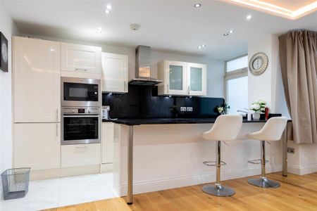 2 bedroom apartment to rent - Photo 4